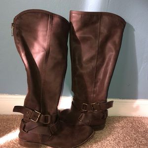 Mid-Calf Boots
